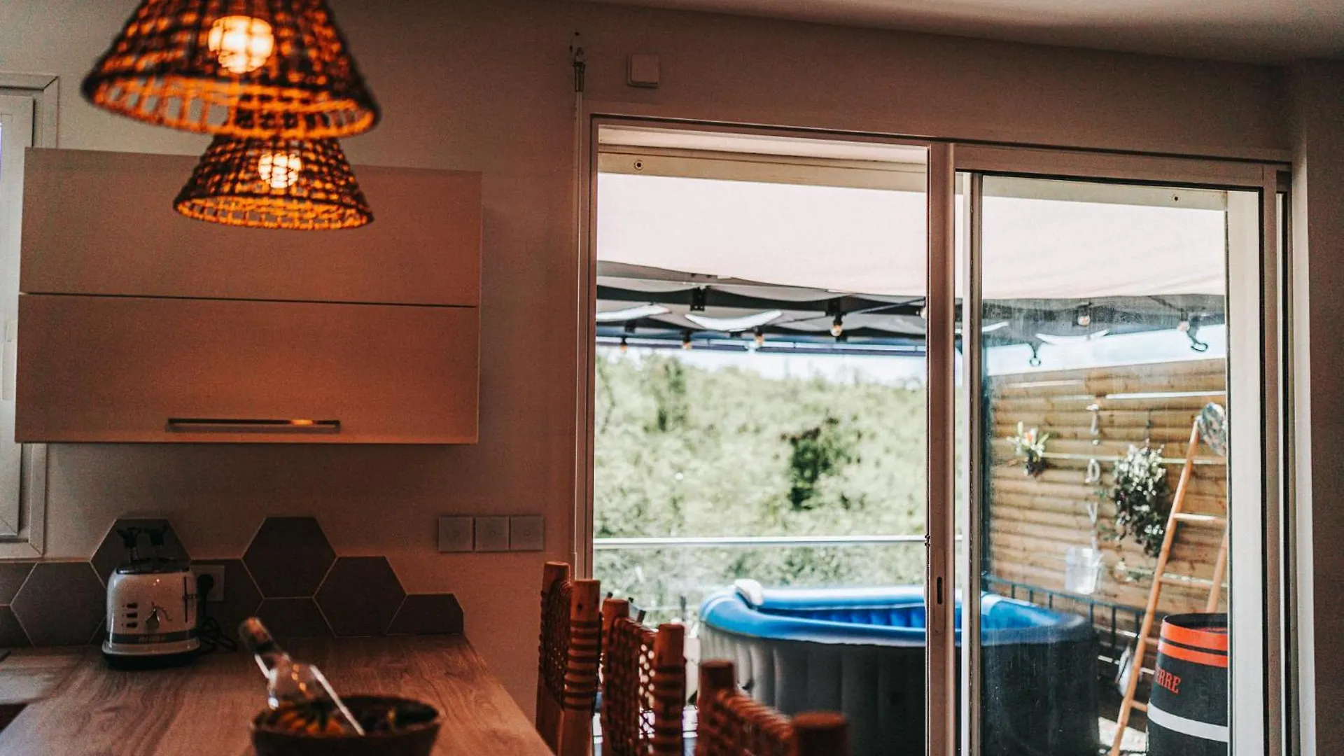 Maloe Lodge T2 ساينت آن 0*,
